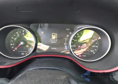 2020 Jeep Compass Trailhawk 4X4 z USA, uszkodzony, nr VIN 3C4NJDDB1LT207736